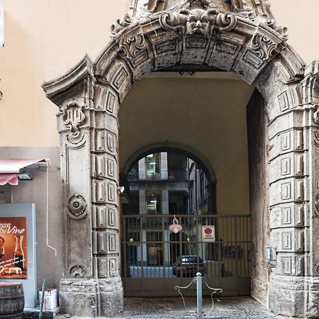 Arthouse Lady Marys Tribunali Luxury Suite Napoli Eksteriør billede